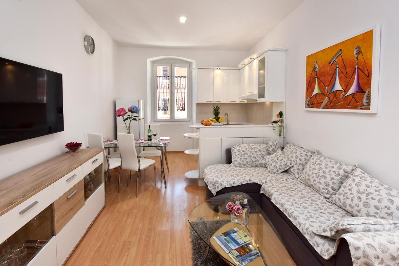 Premium Apartment Aria ポレッチ エクステリア 写真